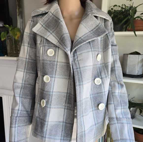 Old Navy Jacket - Picture 2 of 6